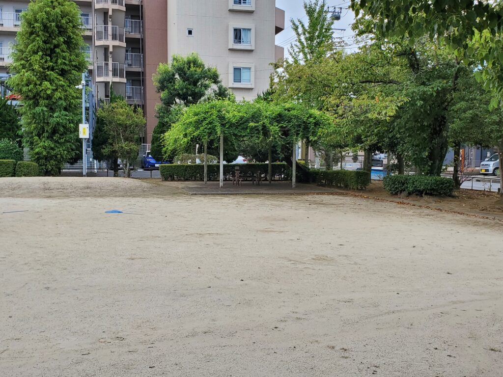 三郷市 ひばり公園 遊具